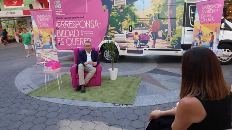 Llega a Benidorm la campaña itinerante ‘Corresponsabilidad es Querer’ promovida por la Generalitat Valenciana