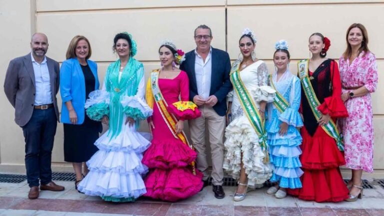 Coronación Reinas Casa Andalucía – Beatriz Martínez y Kenia Moreno