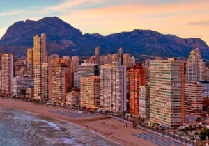 Benidorm Impulsa más de 100 Acciones Promocionales en 23 Países durante 2024
