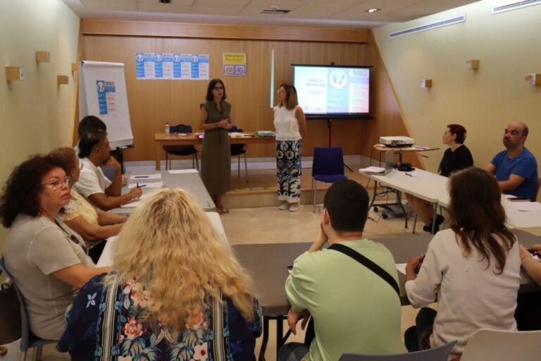 Benidorm lanza el programa ‘Mejora tu empleabilidad’ para impulsar el acceso al mercado laboral