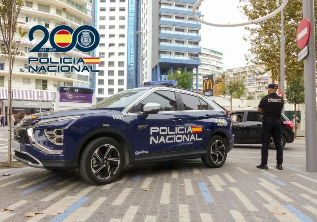 La Policía Nacional Detiene a un Varón en Benidorm por Falsificación de Recetas Médicas