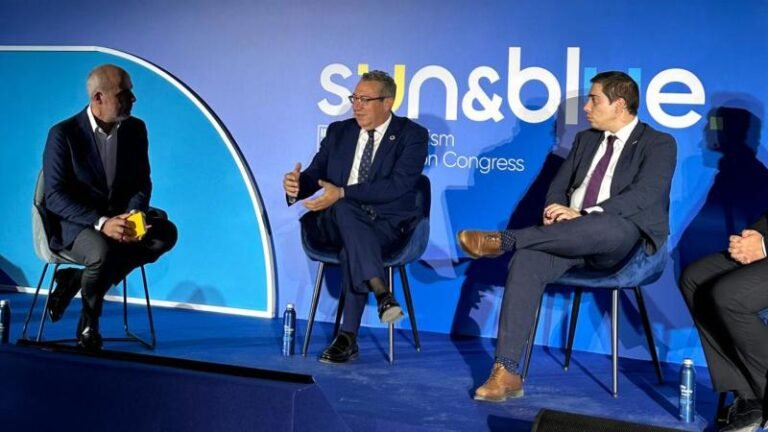 Benidorm lidera el futuro del turismo inteligente en el congreso Sun&Blue de Almería