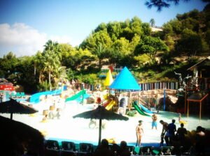 Aqualandia: guía local de Benidorm con actualidad, servicios y contexto del municipio