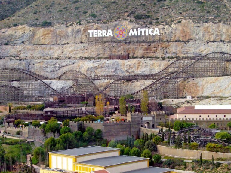 Atracciones: guía local de Benidorm con actualidad, servicios y contexto del municipio