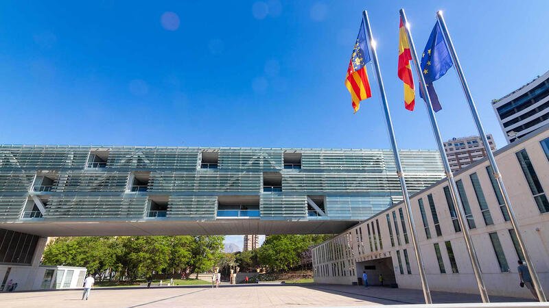 Benidorm distingue al científico Juan Carlos Izpisúa por su trayectoria europea y médica